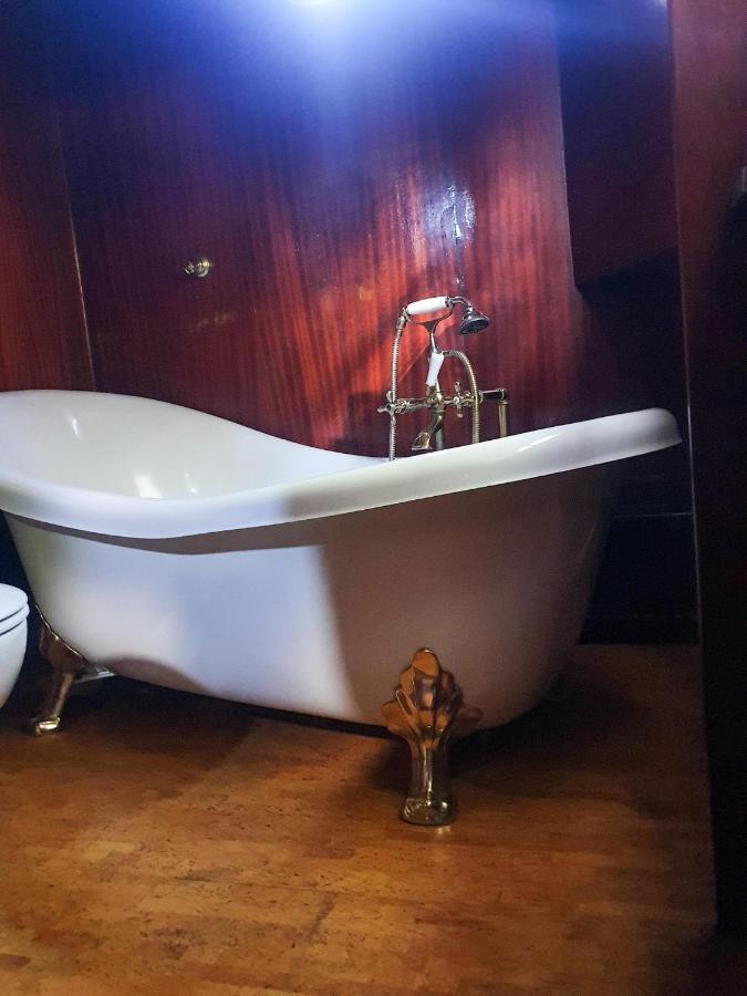 Apartmán Bateau Peniche Lille - Euratechnologie Exteriér fotografie